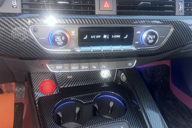 Used Audi A4L 2019 40 TFSI Fashion Edition China VI Emission Standard