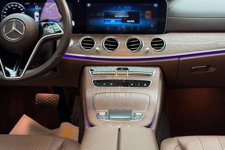 Used Mercedes-Benz E-Class 2023 Updated E 300 L Fashion Edition
