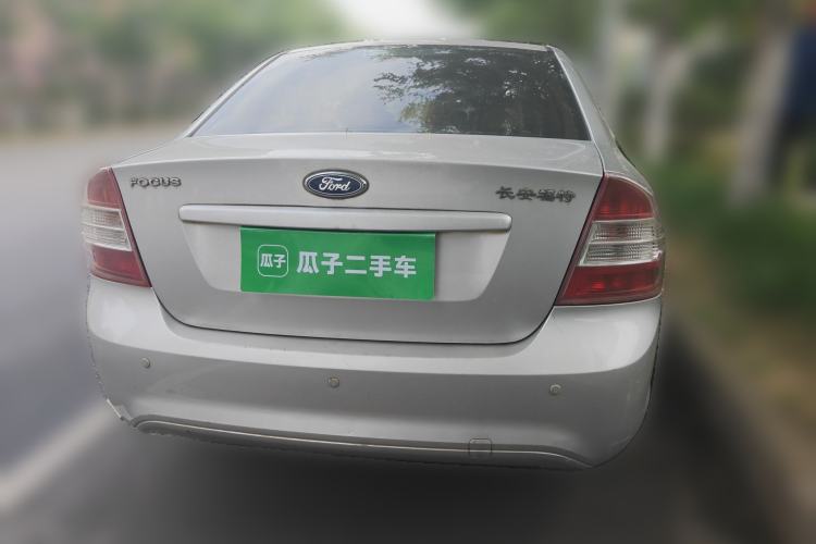 Used Ford Focus 2011 Sedan 1.8L Manual Classic Model