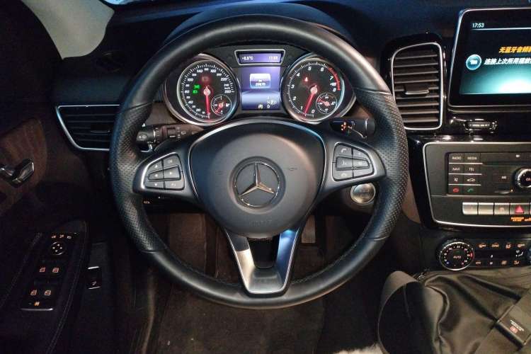 Used Mercedes-Benz GLE 2015 GLE 400 4MATIC Steering Wheel