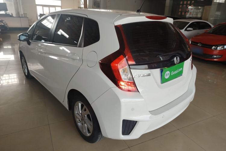 Used Honda Fit 2016 1.5L LXS CVT Comfort Sunroof Version
