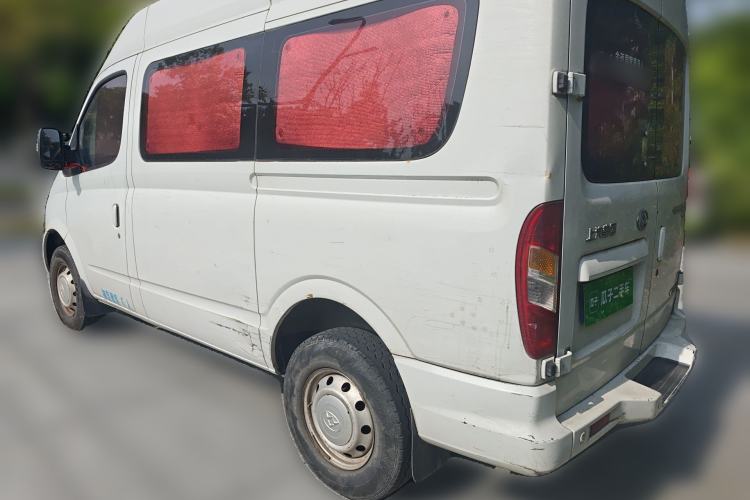 Used SAIC MAXUS Xintu V80 2018 2.5T 6-Speed Manual Aoyuntong Short Wheelbase Mid-Height 5-6 Seater Rear Left 45 Deg