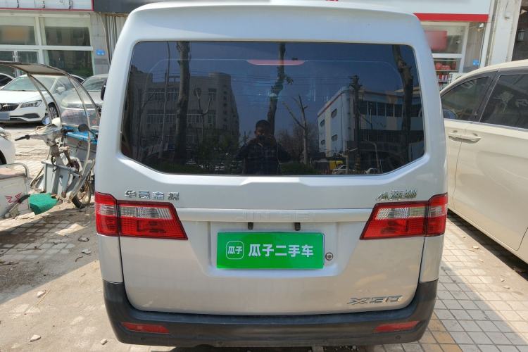 Used Jinbei Hiace X30 2023 1.5L Super-Comfortable Passenger Van 5/6/7-Seater Non-Air-Conditioned Version Model SWC15M Rear