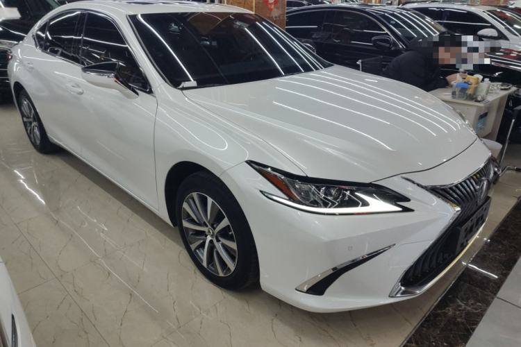 Used Lexus ES 2020 200 Excellence Edition