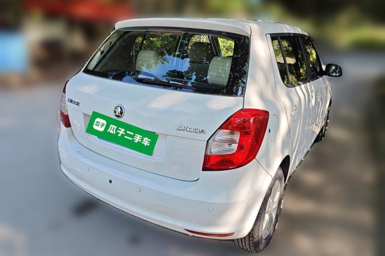 Used Skoda Fabia 2014 1.4L Manual Crystal Edition
