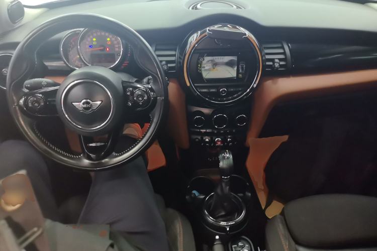 Used MINI 2016 1.5T COOPER SEVEN