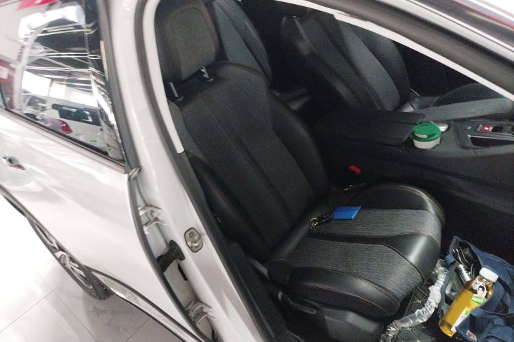 Used Peugeot 5008 2017 350THP 5-Seat Elite Edition