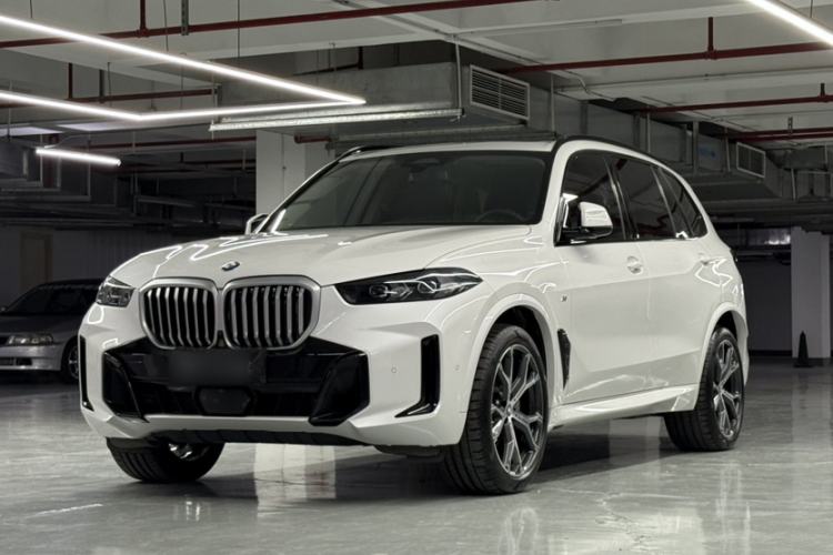 Used BMW X5 2023 xDrive 30Li Luxury M Sport Package