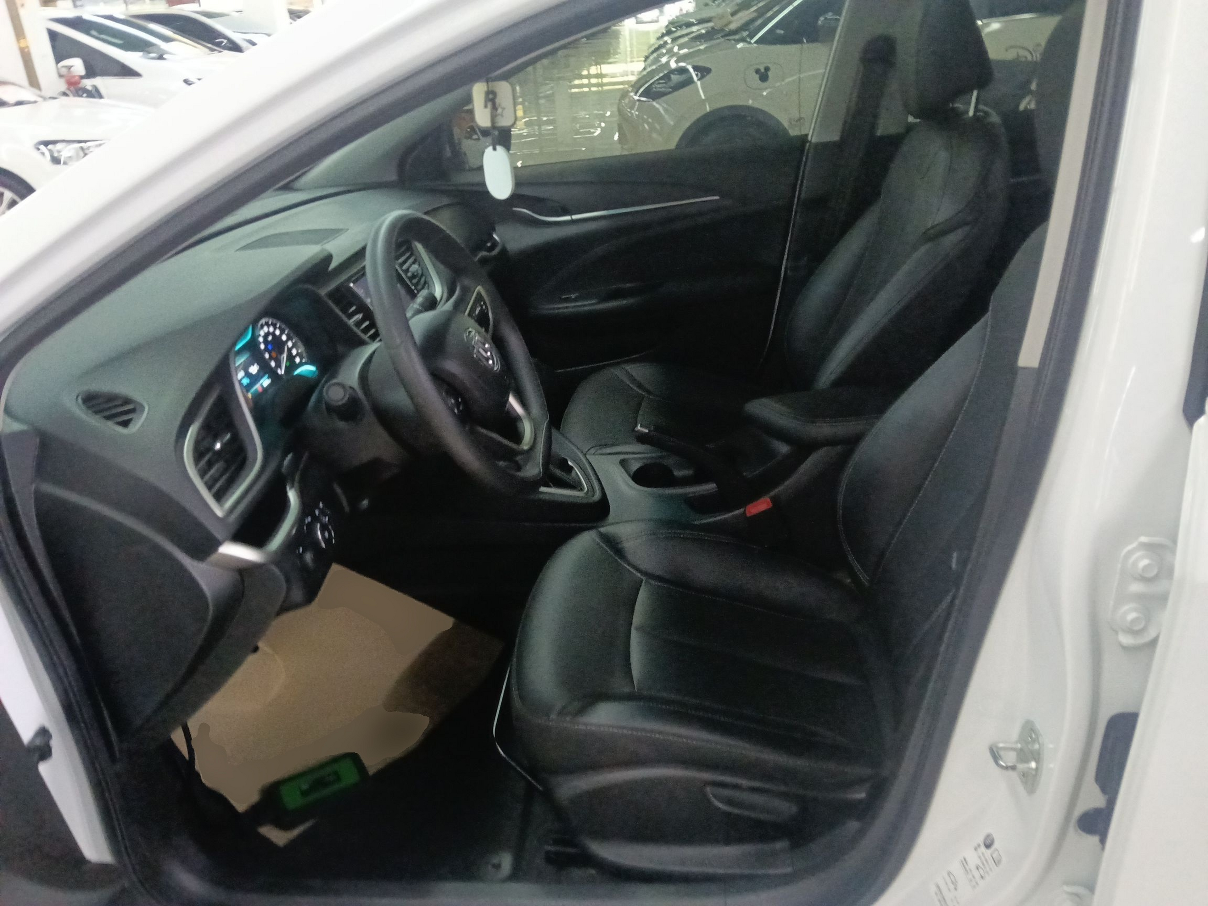 Interior delantero