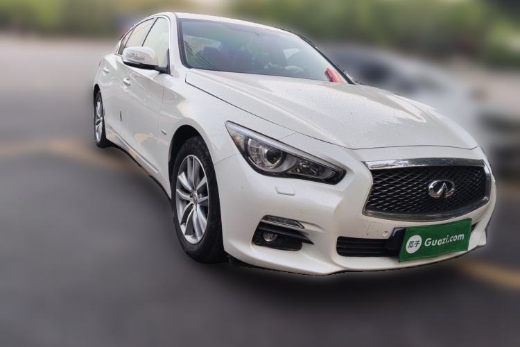 Used Infiniti Q50 2014 2.0T Comfort Edition