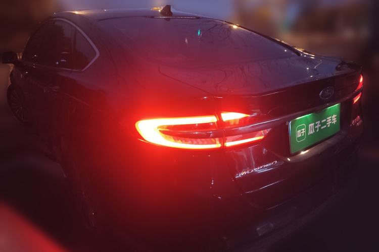 Used Ford Mondeo 2018 EcoBoost 200 Luxury Model Rear Left 45 Deg