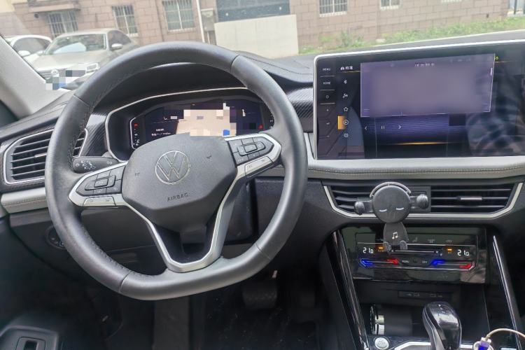 Used Volkswagen Tayron 2023 330TSI Two-Wheel-Drive Luxury Plus Advanced Version Steering Wheel