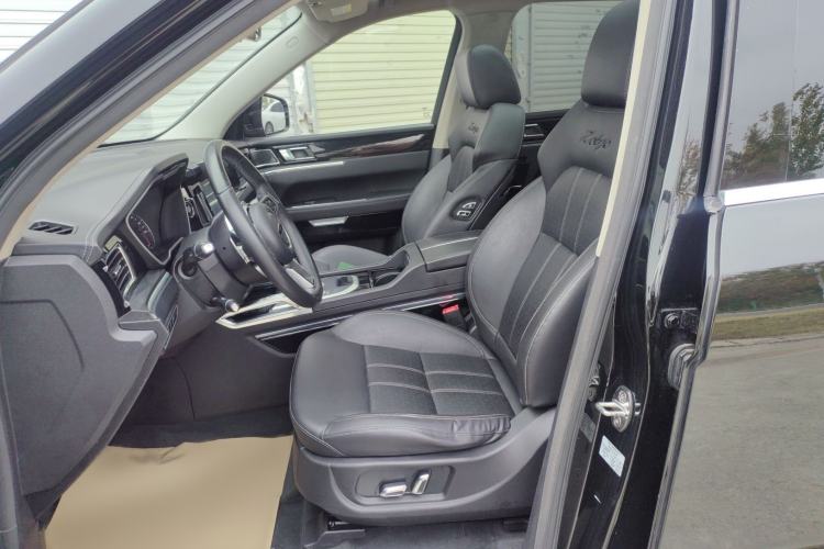 Used Zotye T800 2018 2.0T Automatic Luxury Connected 7-Seater