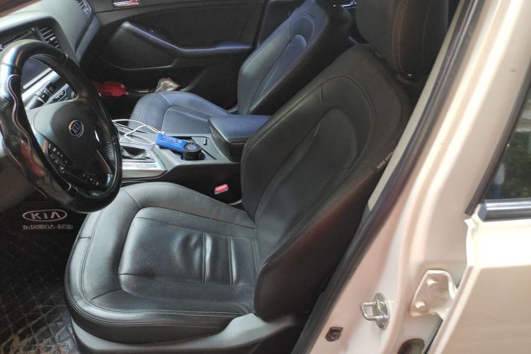 Used Kia K5 2011 2.0L Automatic DLX Left Front Seat