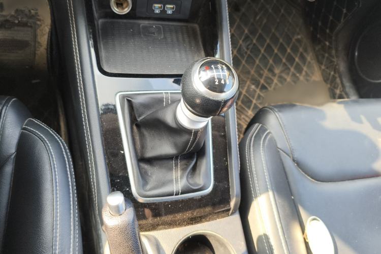 Used BYD Song 2020 Classic Edition 1.5T Manual Luxury Model