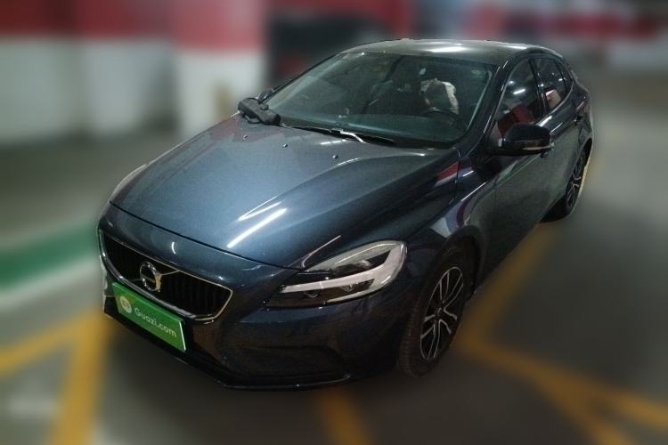 Used Volvo V40 2017 T3 Zhiyi Edition
