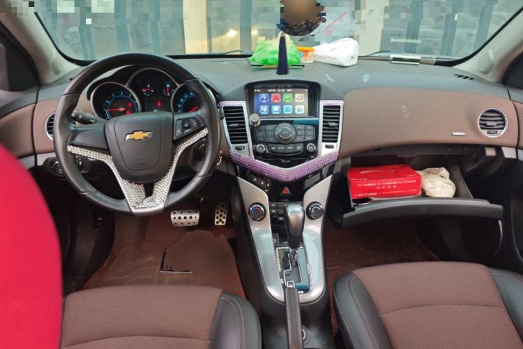 Used Chevrolet Cruze 2013 Hatchback 1.6L Automatic Luxury Model
