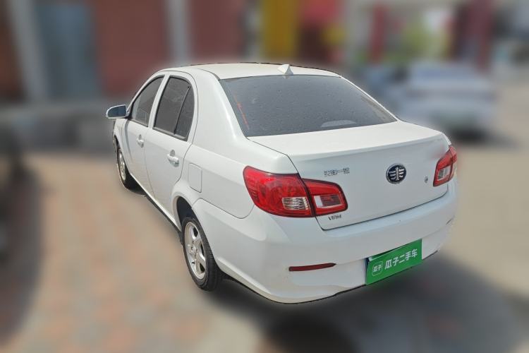 Used FAW Weizhi V5 2013 1.5L Manual Entry-Level Model China IV Standard Rear Left 45 Deg