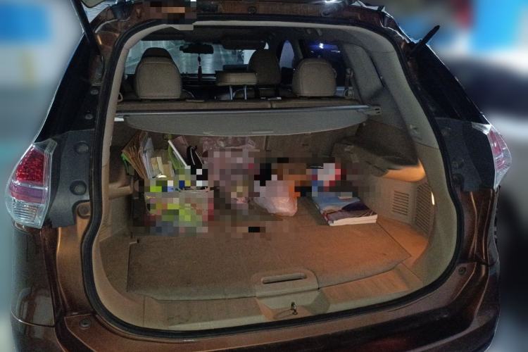 Used Nissan X-Trail 2014 2.5L CVT Leading Edition 4WD
