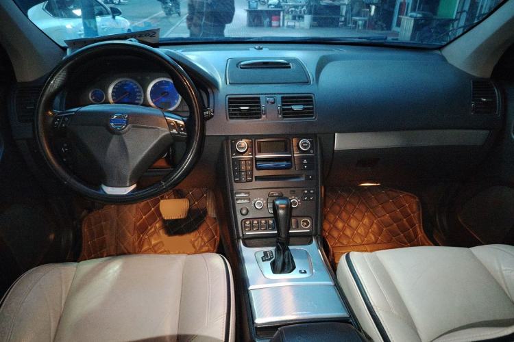 Used Volvo XC90 2010 2.5T AWD Sport Edition