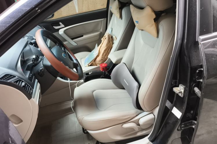 Used Geely Auto Emgrand 2016 Sedan 1.5L CVT Luxury Model