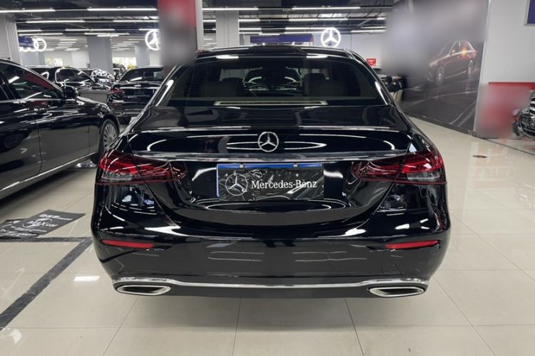 Used Mercedes-Benz E-Class 2022 E 300 L Stylish Model
