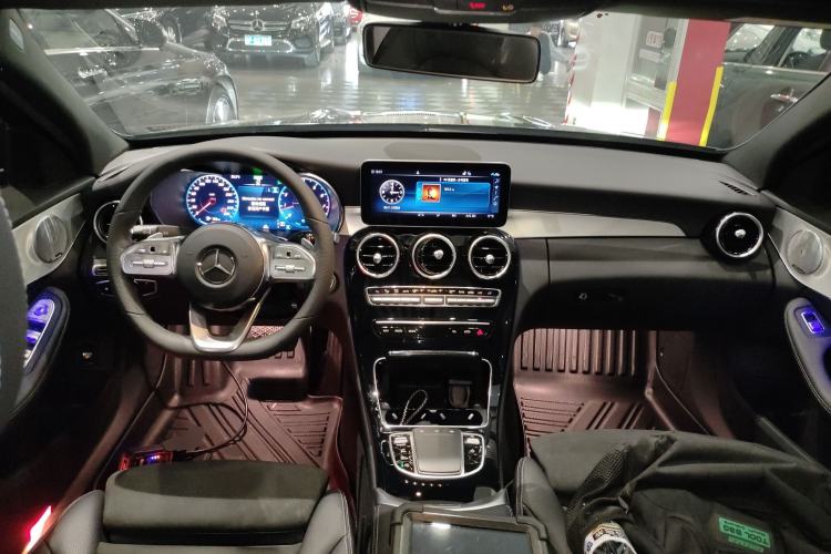 Used Mercedes-Benz C-Class 2021 C 260 Star Edition Center Console