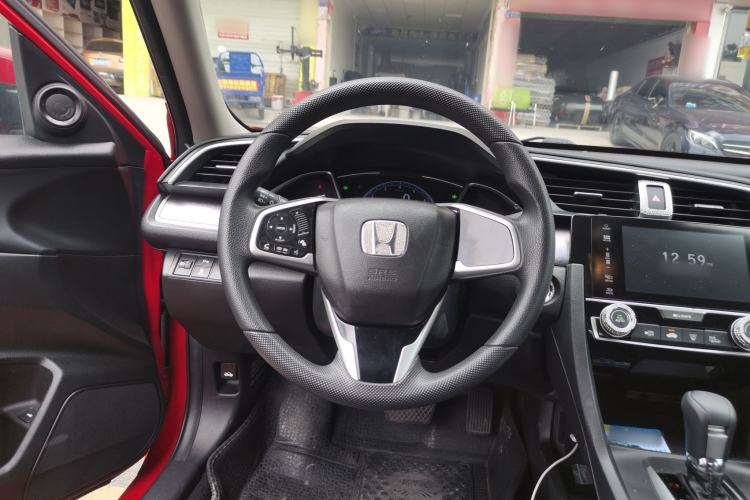 Used Honda Civic 2016 220TURBO CVT Luxury Edition Steering Wheel