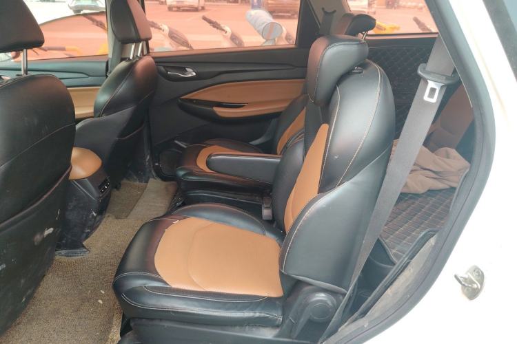 Used Wuling Hongguang S3 2018 1.5L Manual Luxury Model China V Standard
