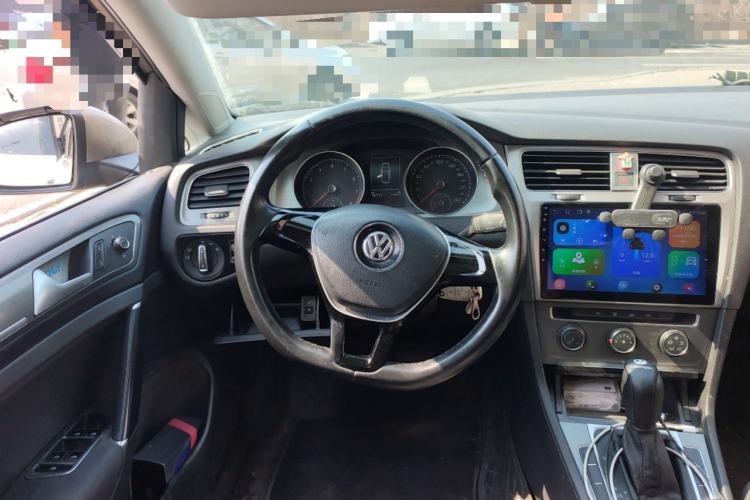 Used Volkswagen Golf 2016 230TSI Automatic Comfort Version Steering Wheel
