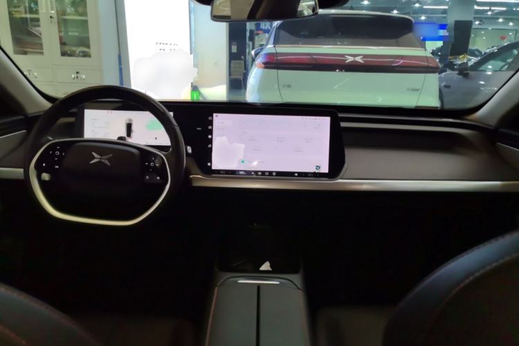 Used XPeng P7 2021 480E Center Console