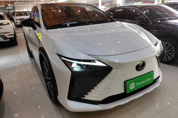 Used Lexus RZ 2023 450e All-Wheel Drive Luxury Edition Exterior 1