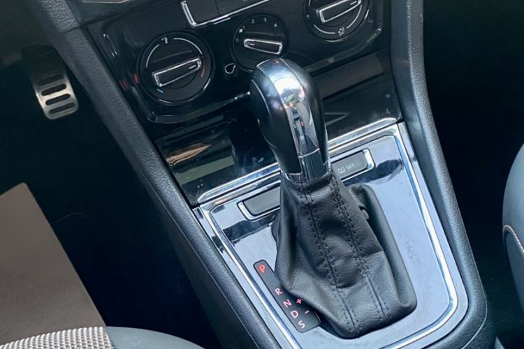 Used Volkswagen C-TREK 2017 1.6L Automatic Comfort Model
