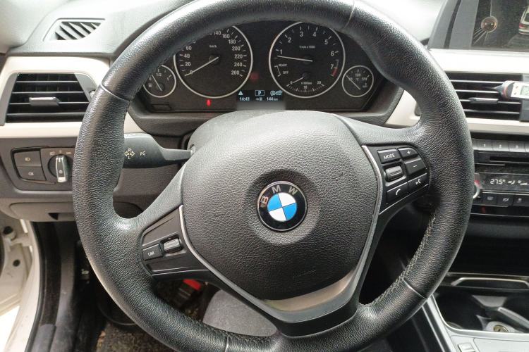 Used BMW 3 Series GT 2017 320i Sport Edition
