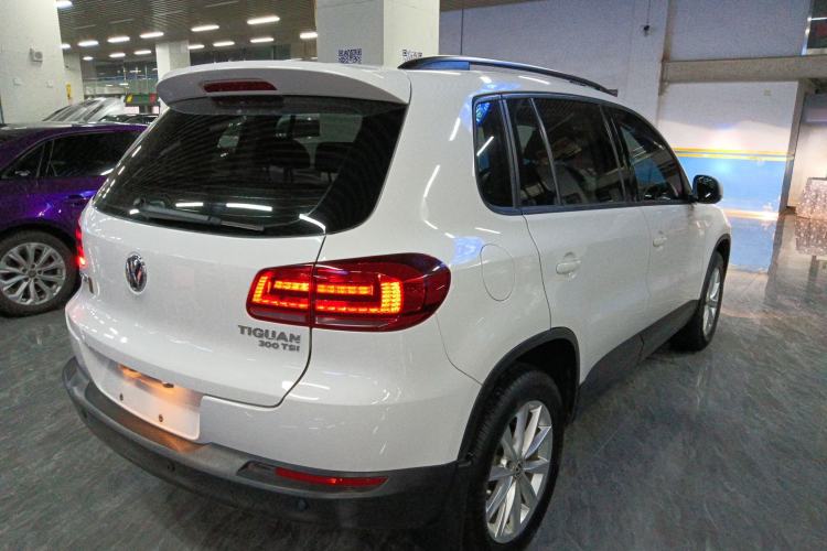 Used Volkswagen Tiguan 2017 300TSI Automatic Two-Wheel Drive Silk Road Comfort Edition Rear Right 45 Deg