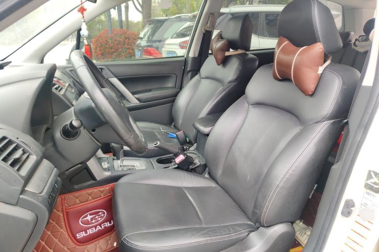 Used Subaru Forester 2014 2.0i Automatic Luxury Edition Left Front Seat