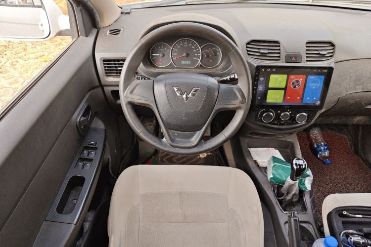 Used Wuling Hongguang 2015 1.2L S Base Model China IV