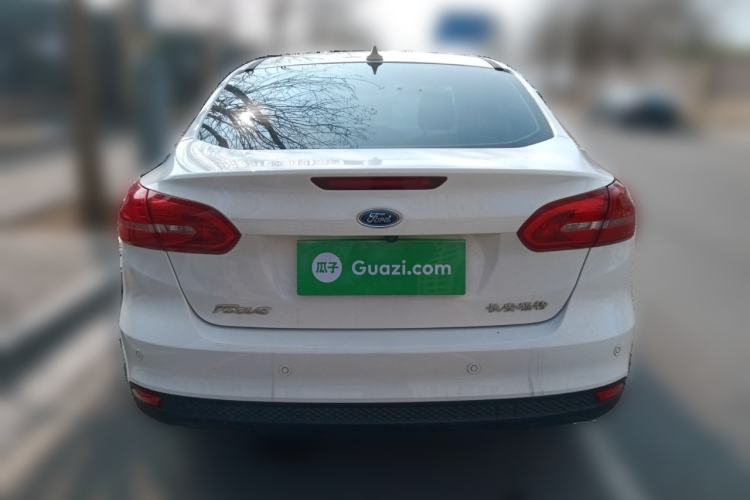 Used Ford Focus 2018 Sedan Classic 1.6L Automatic Trendy SmartDrive Edition