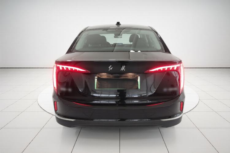 Used Hongqi E-QM5 2022 431 km Charge & Enjoy Edition