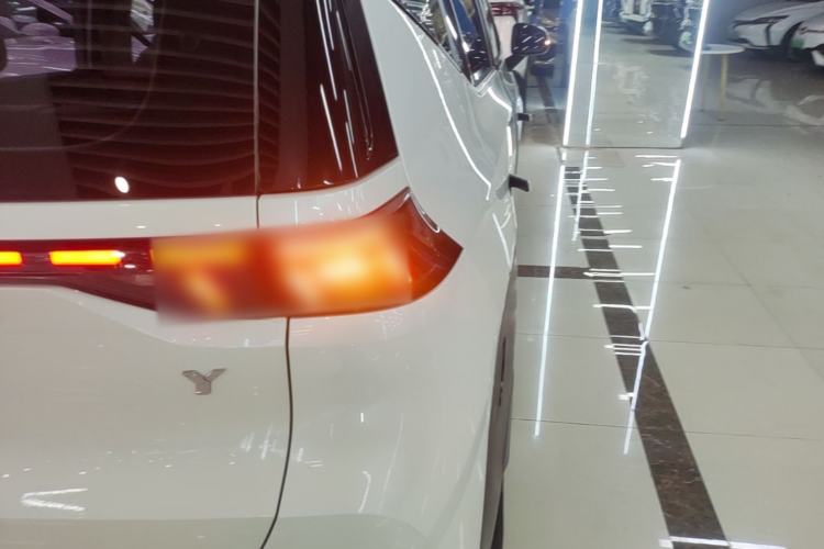 Used AION Y 2022 70 Intelligent Edition Lithium Iron Phosphate
