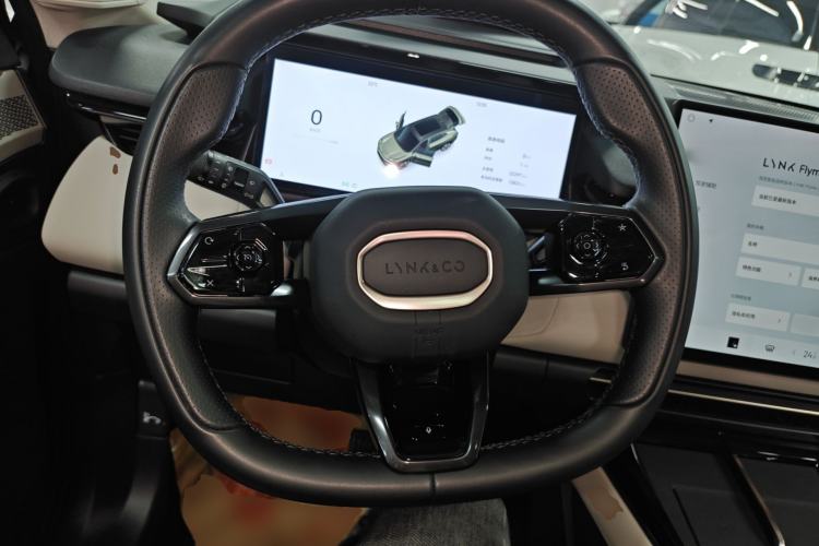 Used Lynk & Co 08 EM-P 2023 245km Ultra-Long Range Halo Steering Wheel
