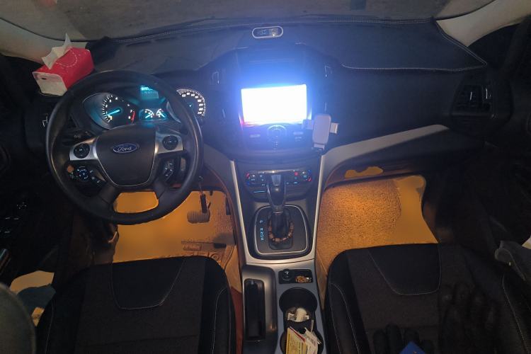 Used Ford Kuga 2013 1.6L GTDi Two-Wheel-Drive Trend Model