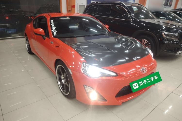 Used Toyota 86 2013 2.0L Automatic Luxury Version
