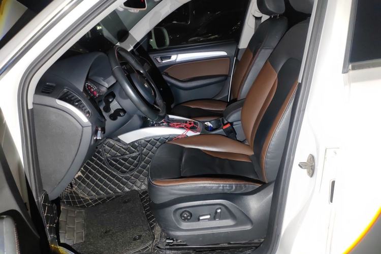 Used Audi Q5 2017 Plus 40 TFSI Technology Model Left Front Seat