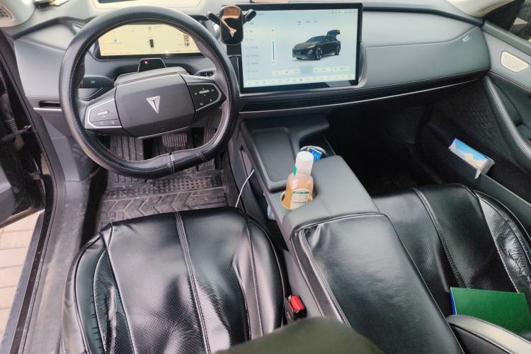 Used Deepal SL03 2022 1.5L 1200 Extended-Range Version Center Console