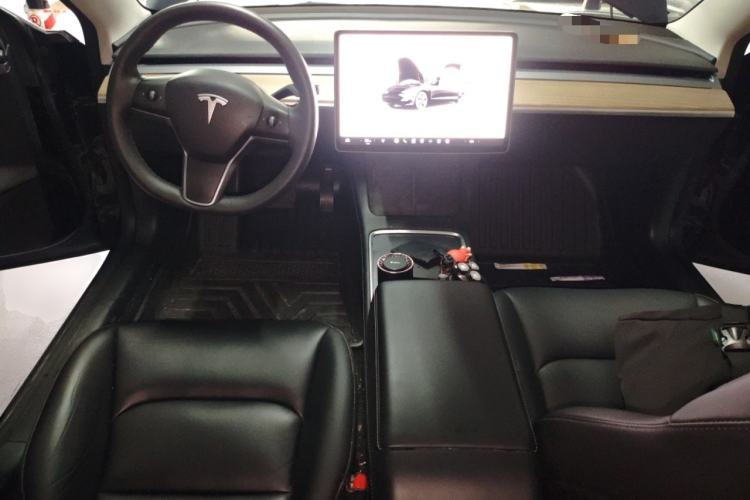 Used Tesla Model 3 2022 Rear-Wheel-Drive Version Center Console