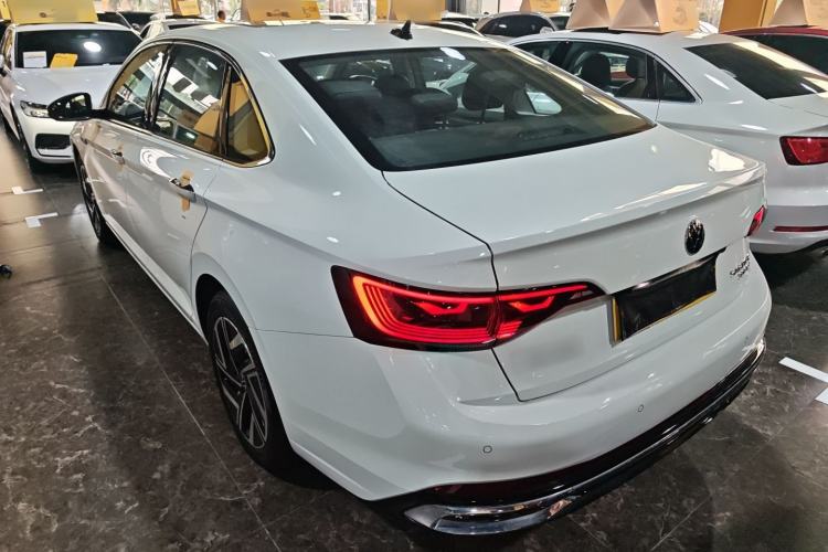 Used Volkswagen Sagitar 2024 300TSI DSG Excellence Edition Rear Left 45 Deg