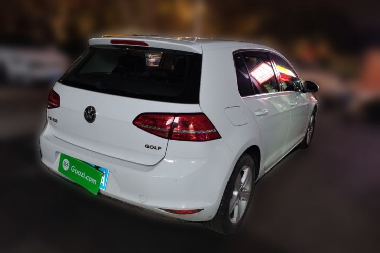 Used Volkswagen Golf 2016 1.6L Automatic Comfort Model Rear Right 45 Deg