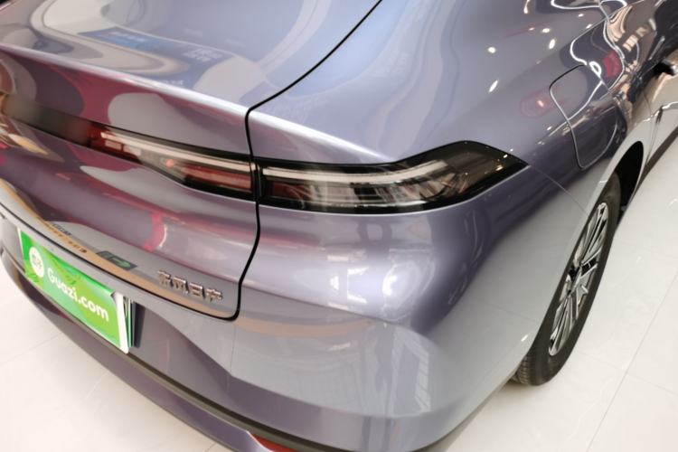 Used Nissan N6 2026 Model 180 Max Exterior 3