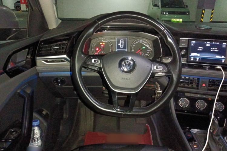 Used Volkswagen Sagitar 2019 200TSI DSG Comfort Version China VI Standard Steering Wheel
